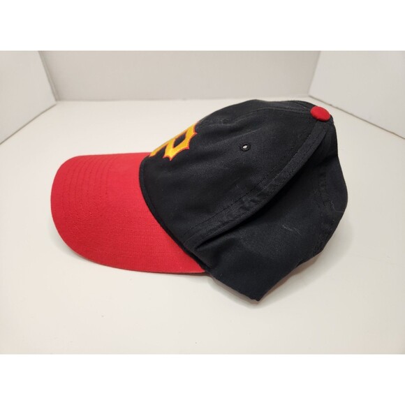 Pittsburgh Pirates Hat Cap Snap Back MLB Baseball Red Bill - Picture 2 of 5